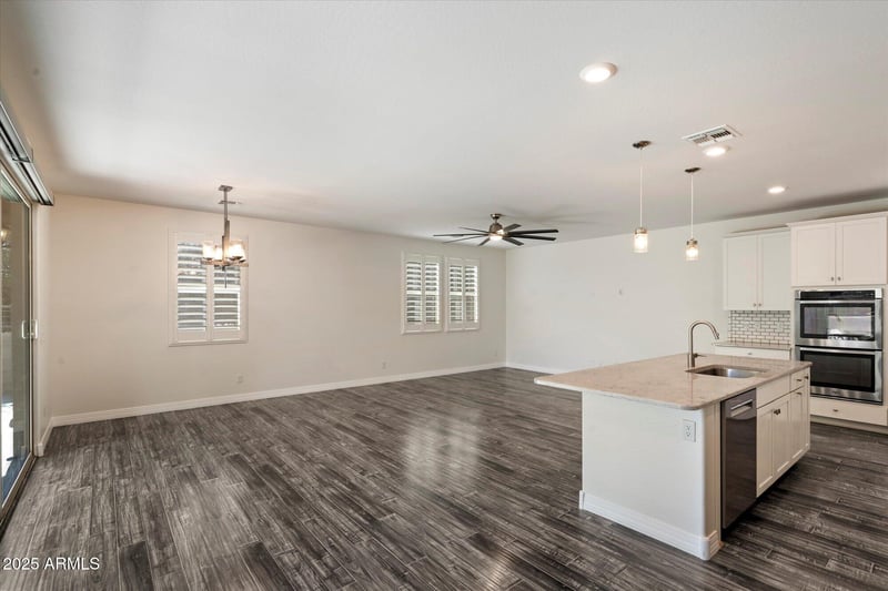 203 Roadrunner Dr, Chandler, AZ 85286