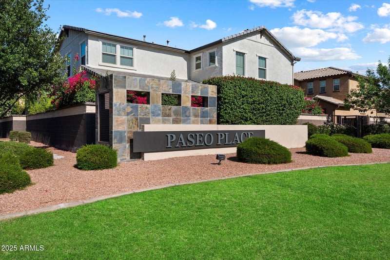 203 Roadrunner Dr, Chandler, AZ 85286
