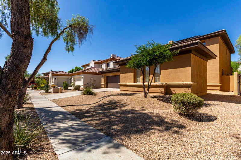 2030 Whisper Rock Trl, Phoenix, AZ 85085