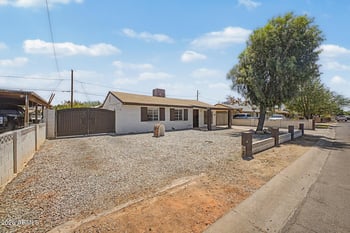 2031 37th Dr, Phoenix, AZ 85009