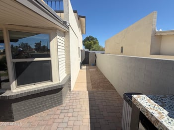2031 Cairo Dr, Tempe, AZ 85282