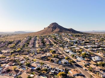 2031 E Vista Dr, Phoenix, AZ 85022