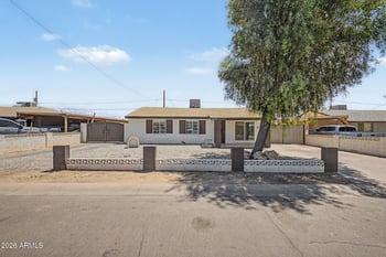 2031 37th Dr, Phoenix, AZ 85009