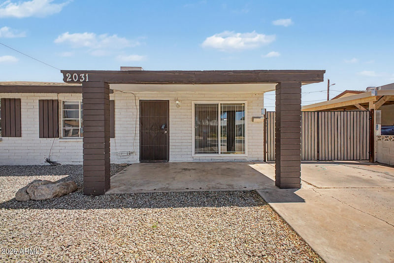 2031 37th Dr, Phoenix, AZ 85009