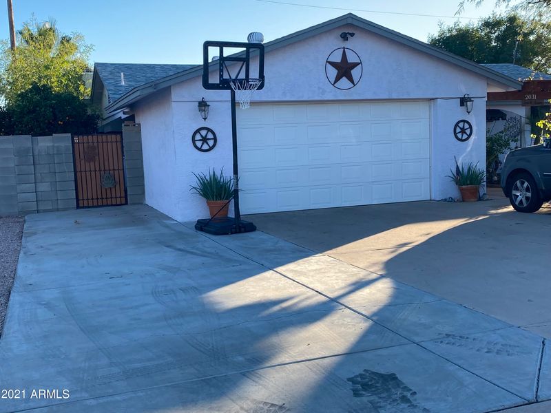 2031 W Willow Ave, Phoenix, AZ 85029