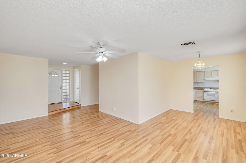 2031 Western Dr, Chandler, AZ 85224