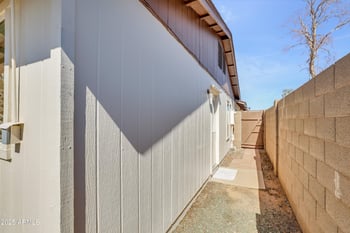 2031 Western Dr, Chandler, AZ 85224