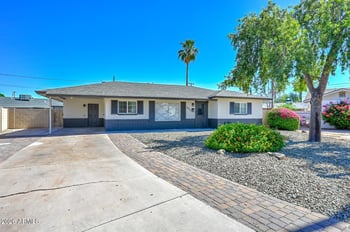 2032 Cheery Lynn Rd, Phoenix, AZ 85016