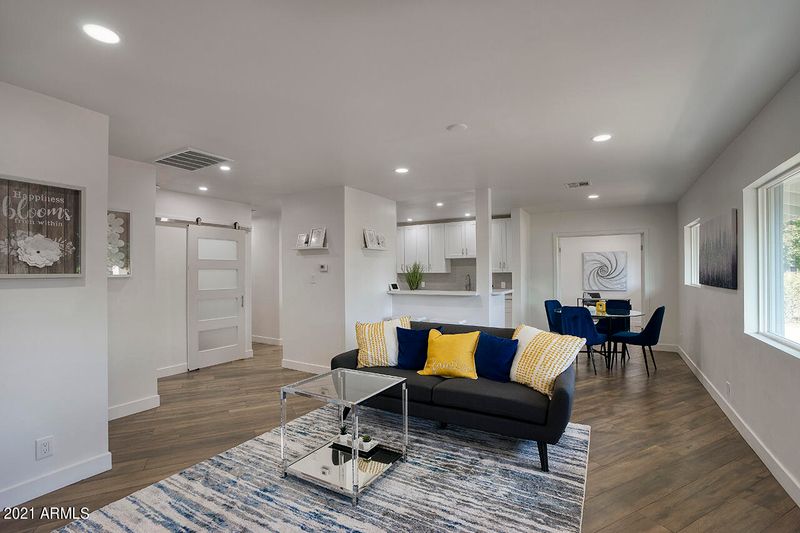 2032 E Monterey Way, Phoenix, AZ 85016