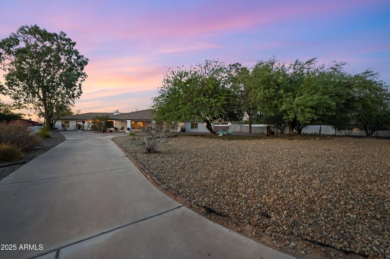 2032 Euclid Ave, Phoenix, AZ 85042