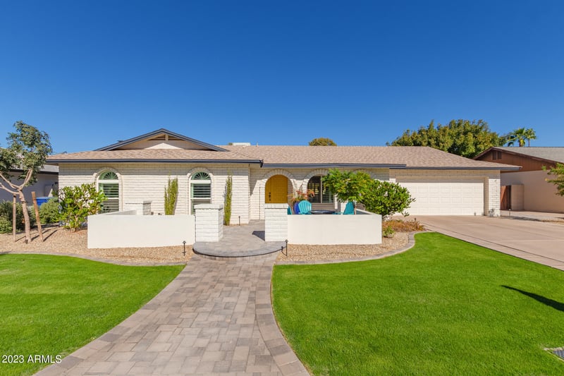 2032 Pegasus Dr, Tempe, AZ 85283