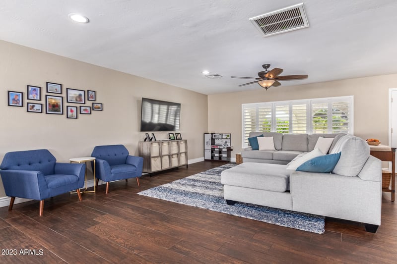 2032 Pegasus Dr, Tempe, AZ 85283