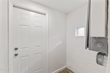 2032 W Cypress St, Phoenix, AZ 85009