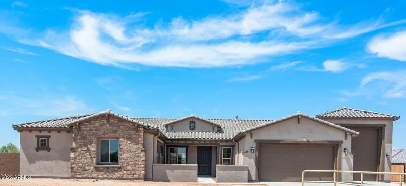 2032 W Phillips Rd, San Tan Valley, AZ 85144