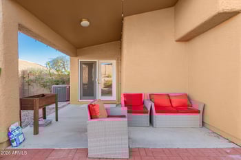 2032 Windsong Dr, Phoenix, AZ 85048