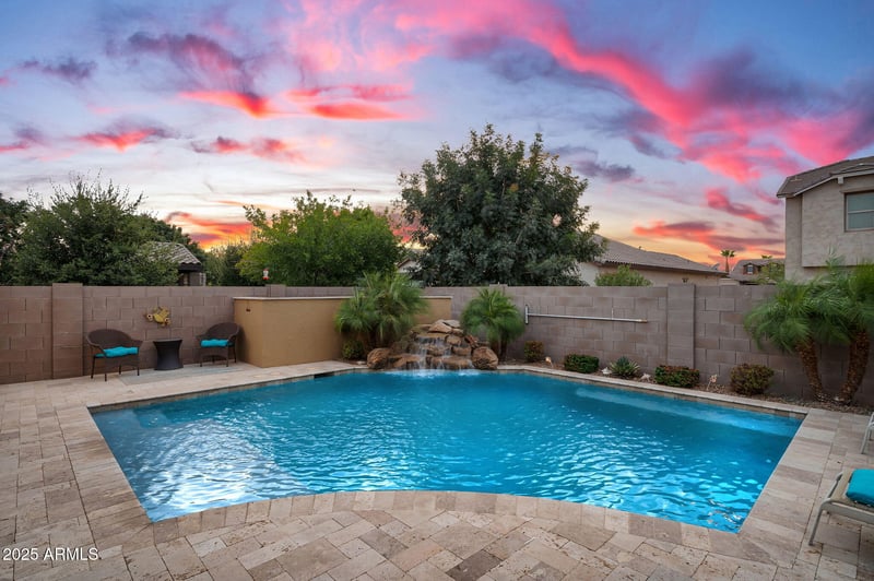 20320 Canary Way, Queen Creek, AZ 85142
