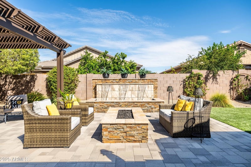 20322 Mockingbird Dr, Queen Creek, AZ 85142