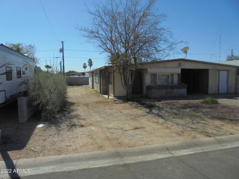 2033 E Villa Rita Dr, Phoenix, AZ 85022