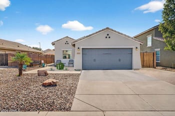 2033 Saddlebrook Rd, Gilbert, AZ 85298
