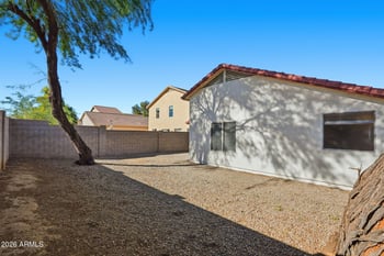 2033 Vineyard Plains Dr, San Tan Valley, AZ 85144