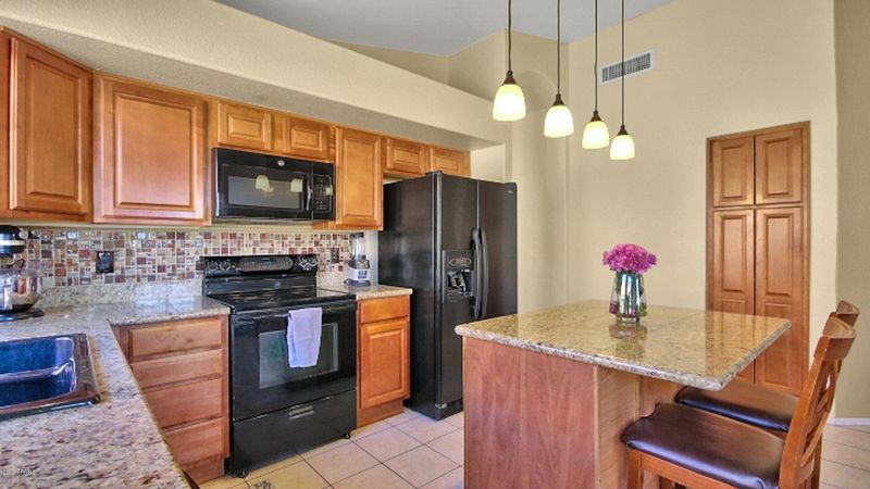 2034 S Brighton Cir, Mesa, AZ 85209