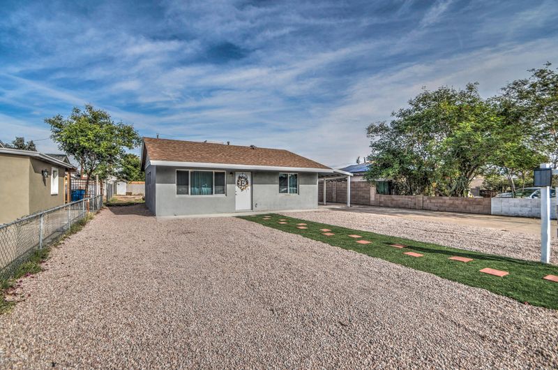 2034 W Monte Vista Rd, Phoenix, AZ 85009