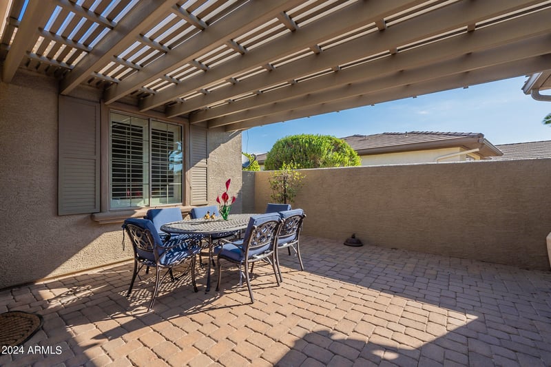 20340 Canyon Whisper Dr, Surprise, AZ 85387