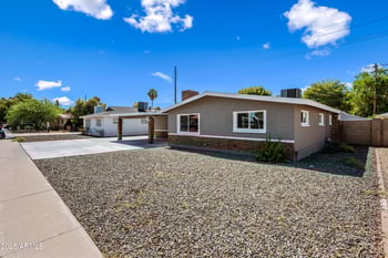 2035 Claremont St, Phoenix, AZ 85015