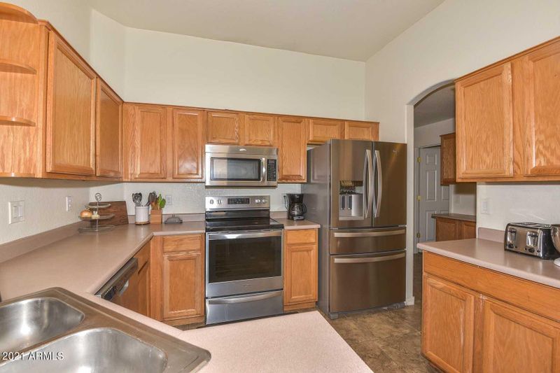 2035 W Tracy Ln, Phoenix, AZ 85023