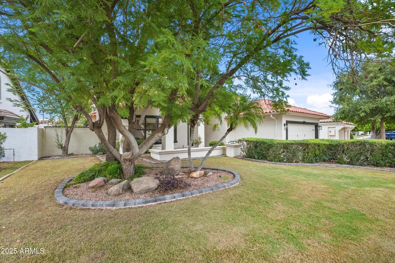 2036 Catamaran Dr, Gilbert, AZ 85234