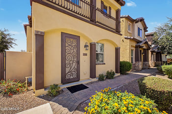 2036 E Heartwood Ln, Phoenix, AZ 85022