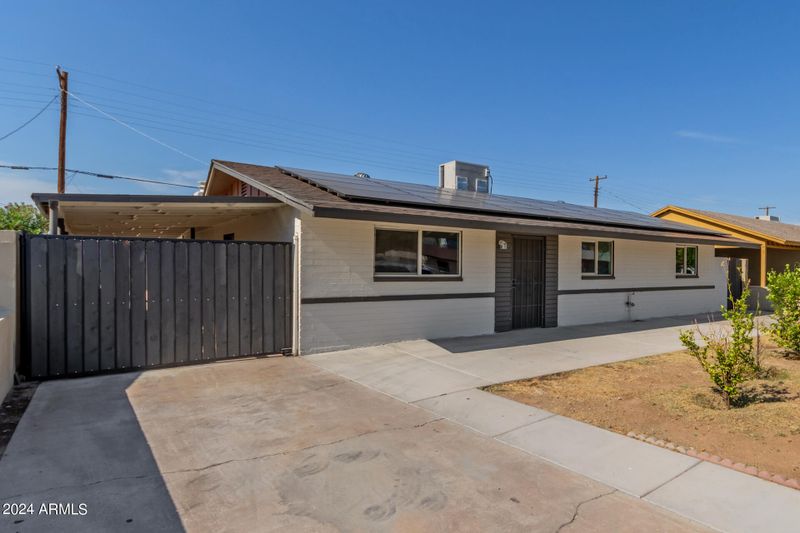 2036 E Nancy Ln, Phoenix, AZ 85042