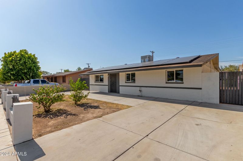 2036 E Nancy Ln, Phoenix, AZ 85042