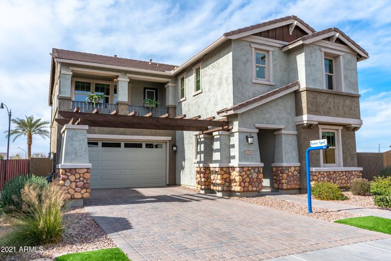 2036 S Henry Ln, Gilbert, AZ 85295