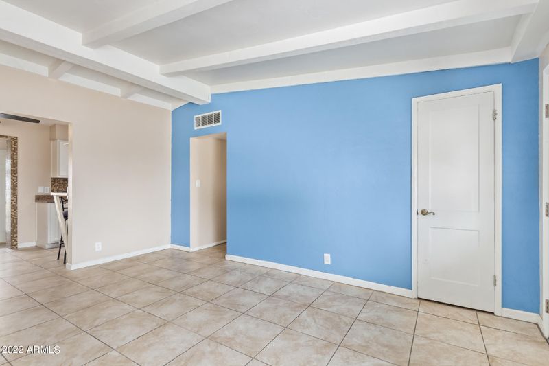 2036 W Denton Ln, Phoenix, AZ 85015