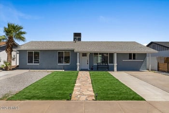 2036 Windrose Dr, Phoenix, AZ 85029