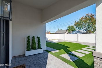 2037 22 St, Phoenix, AZ 85006