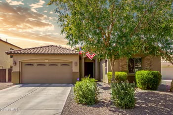 2037 Carob Dr, Chandler, AZ 85286