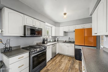 2037 State Ave, Phoenix, AZ 85021