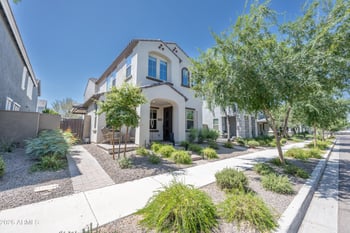 2037 Kinfield Trl, Phoenix, AZ 85085