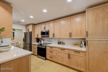 2038 E Cheery Lynne Rd, Phoenix, AZ 85016