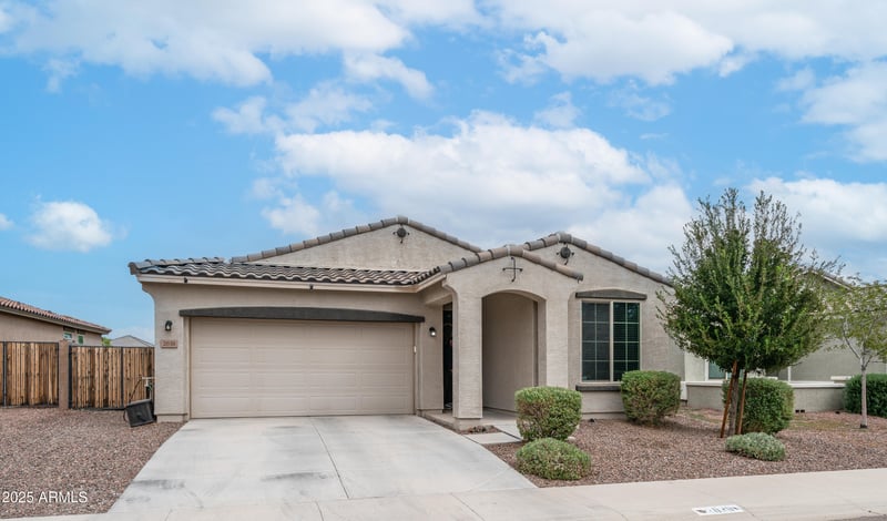 2038 Emrie Ave, San Tan Valley, AZ 85144
