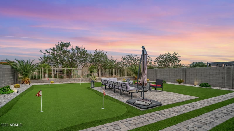 2038 Emrie Ave, San Tan Valley, AZ 85144