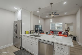 2038 River Rd #101, Tucson, AZ 85718