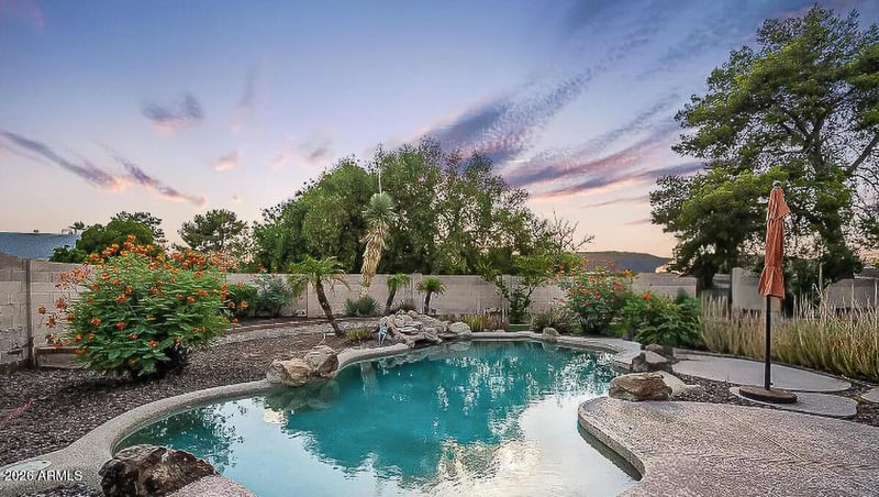 2038 Ash Cir, Mesa, AZ 85202