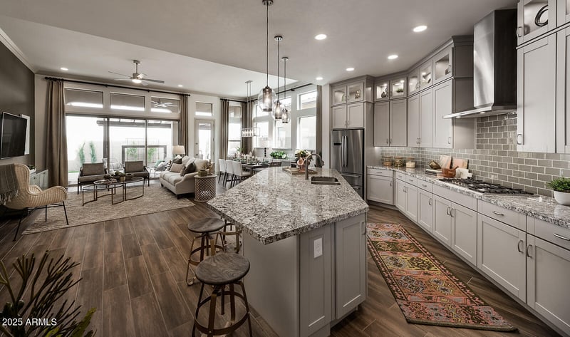 2038 Union Park Dr, Phoenix, AZ 85085