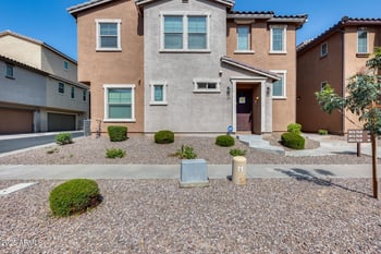 2039 77th Dr, Phoenix, AZ 85035