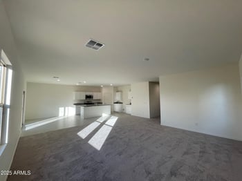 2039 Night Rider Rd, San Tan Valley, AZ 85140