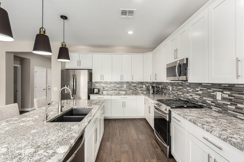 20393 Hillcrest Blvd, Buckeye, AZ 85396
