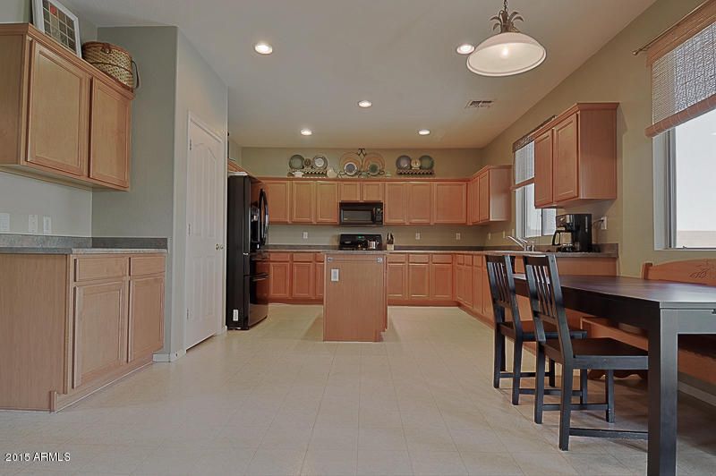 204 S 124th Ave, Avondale, AZ 85323